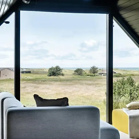Feriehus Untamed Nature And Stars In Tversted By Sea