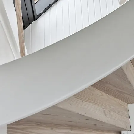 Untamed Nature And Stars In Tversted By Sea Feriehus *